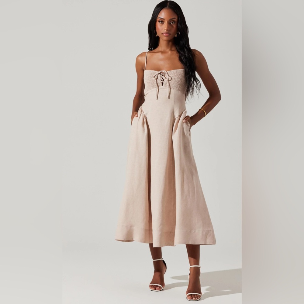 ASTR The Label SARAI MIDI DRESS color natural